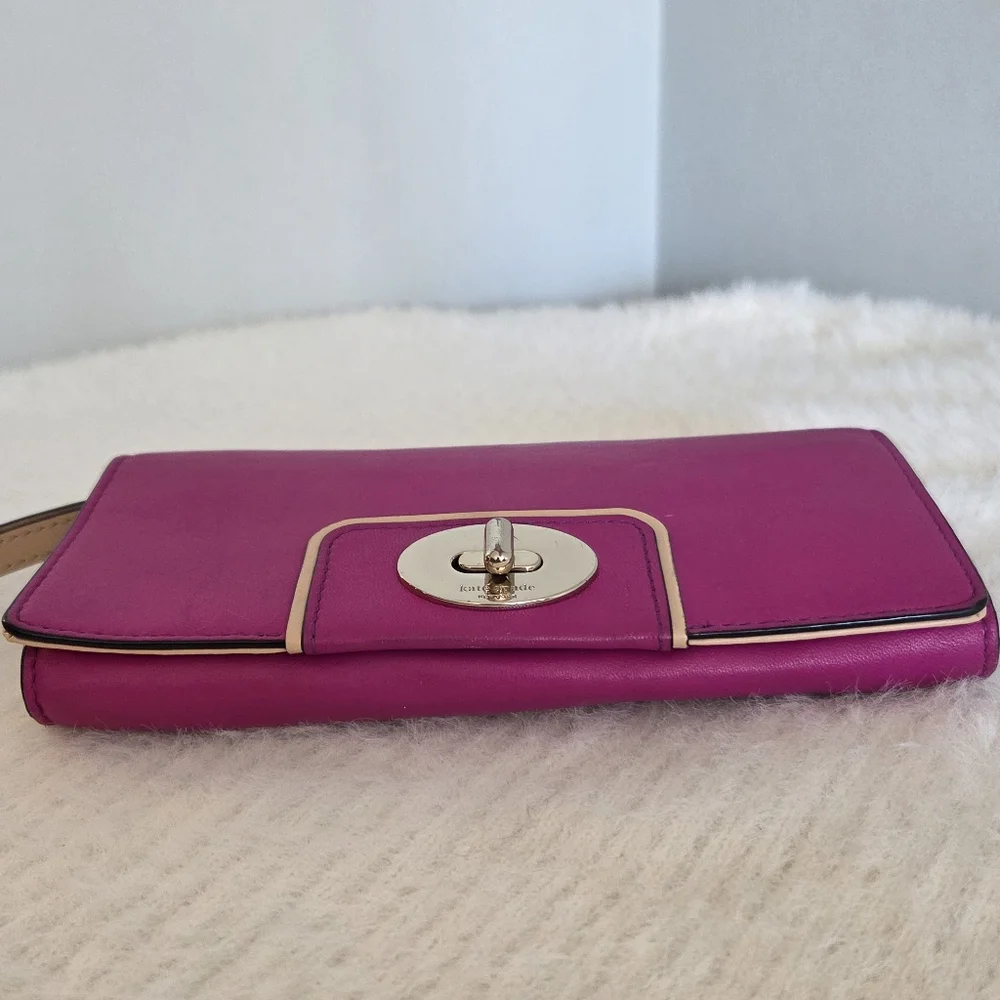 Kate Spade New York Hampton Road Turnlock Mara Wallet RASPBERRY PINK MAGENTA